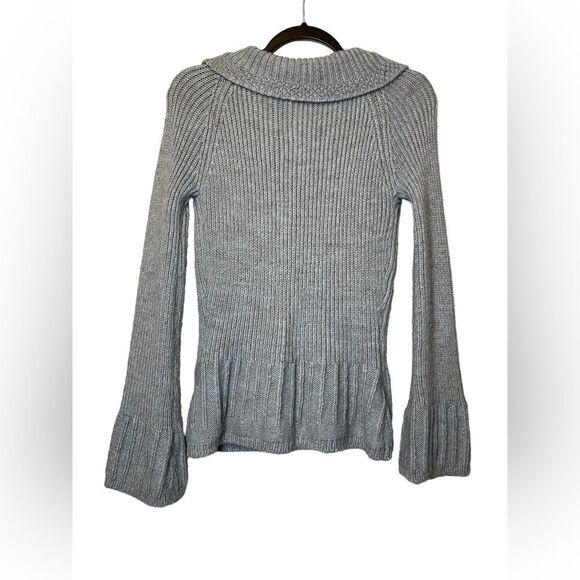 Vertigo Paris SZ Sm Aplaca Blend Bell Sleeve Sweater Light Blue Button Closure - Picture 2 of 4